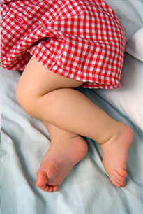 Зображення ніг немовляти (3 місяці)